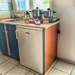 Helena Apartmanhotel Íosz