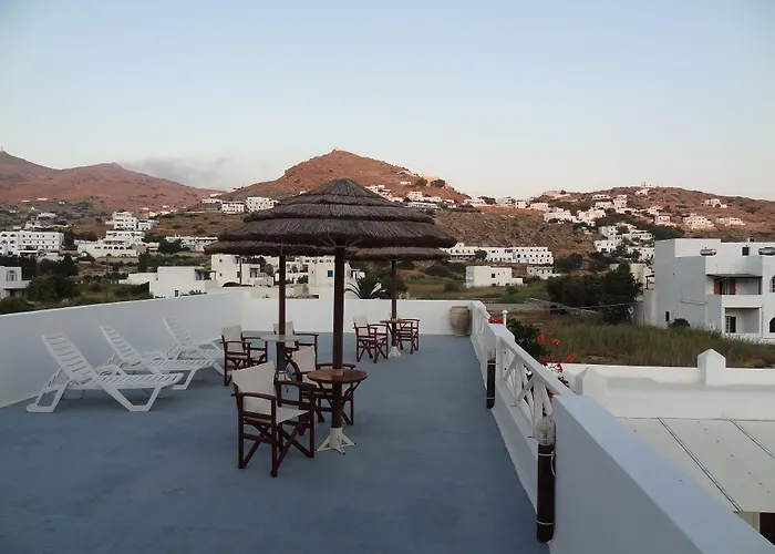 Helena Hotel apartamentowy Ios