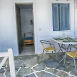 Aparthotel Helena Chora (Ios)