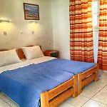 Aparthotel Helena Chora (Ios)