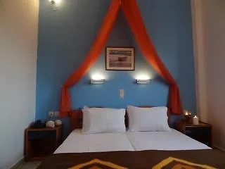Helena Aparthotel Chora (Ios)