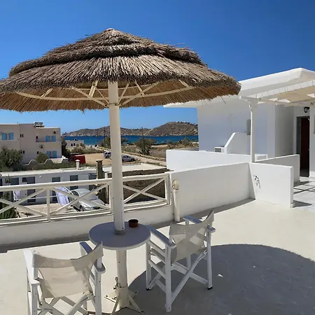 海伦娜旅馆 * 伊奥斯乔拉