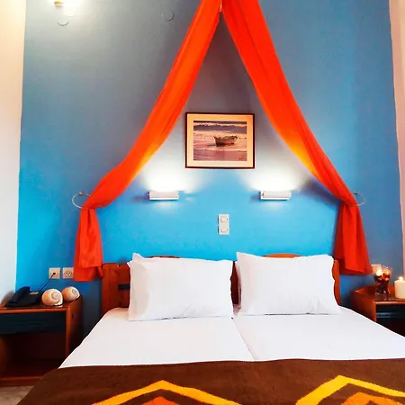 Aparthotel Helena Chora (Ios)