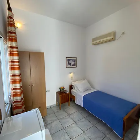 Aparthotel Helena *