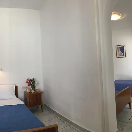 海伦娜旅馆 伊奥斯乔拉